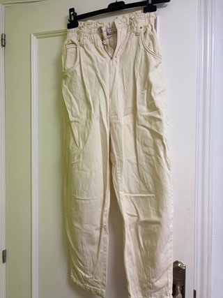 Pantalón Bershka Talla 32 Beige