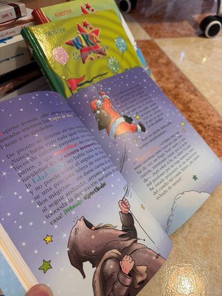 Gran lote de libros de Kika Superbruja