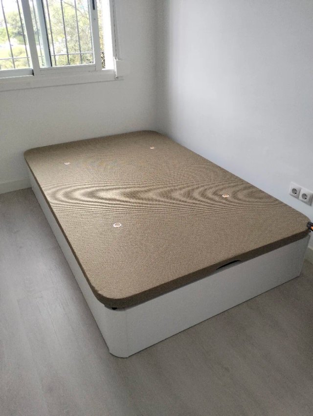 Canapé abatible madera y tela