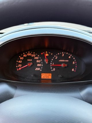 Nissan Micra k12 2004