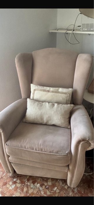 Sillón relax beige tela
