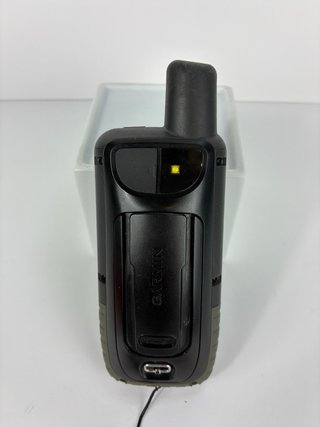 Garmin GPSMAP 66s + funda y accesorios