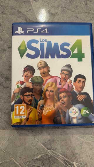 PS4 (Playstation4) con 5 juegos y funda para mando