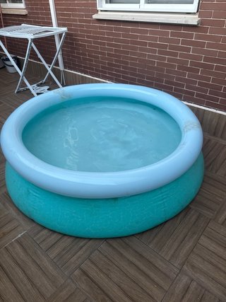Piscina inflable familiar azul