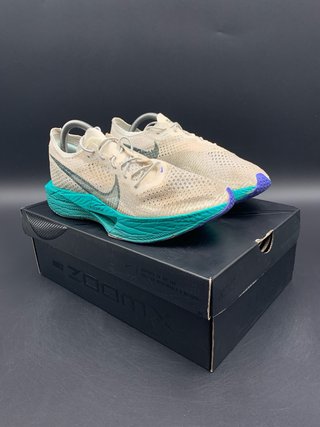 Nike Vaporfly 3 Talla 41