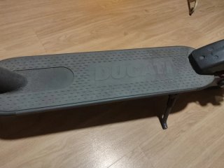 Patinete Eléctrico Ducati