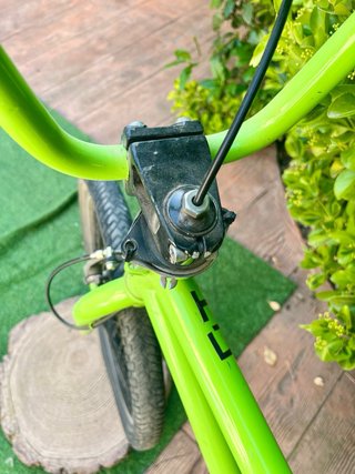 Bicicleta Mondraker Saltos + Pedales