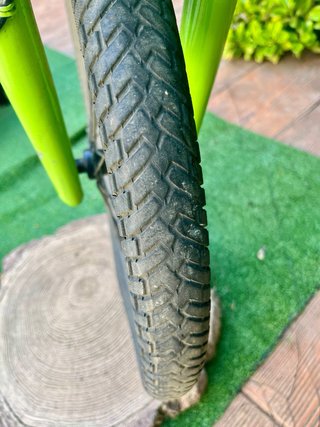 Bicicleta Mondraker Saltos + Pedales