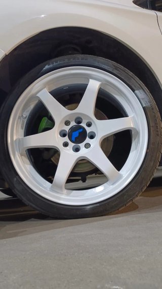 Llantas Japan Racing 17 5x100/114.3