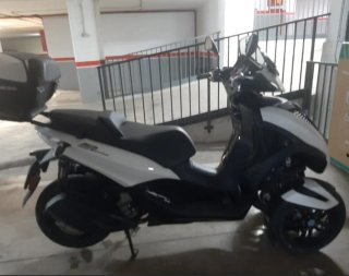 Piaggio MP3 Yourban 300LT Scooter
