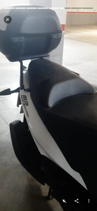 Piaggio MP3 Yourban 300LT Scooter