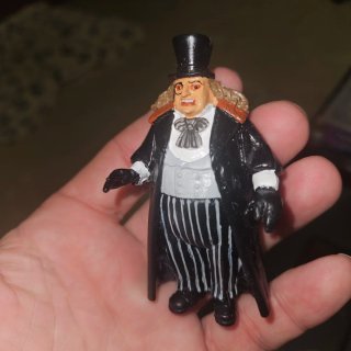 Figura El Pingüino DC Comics