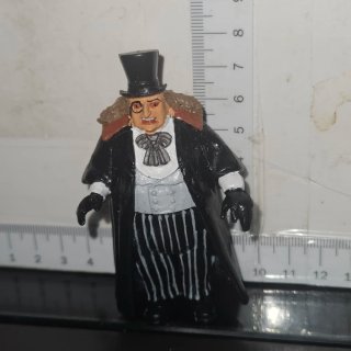 Figura El Pingüino DC Comics