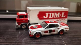 Hot Wheels team transport nissan
