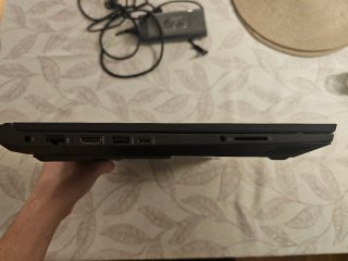 HP Victus 16 i7-11800H RTX 3060 16GB RAM