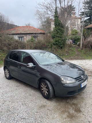 Volkswagen Golf 2003