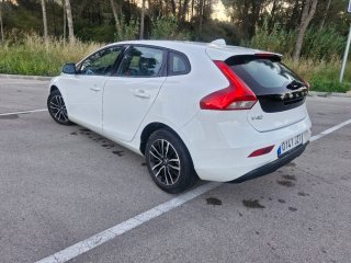 Volvo V40 2017