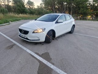 Volvo V40 2017