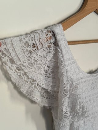 Vestido de encaje blanco
