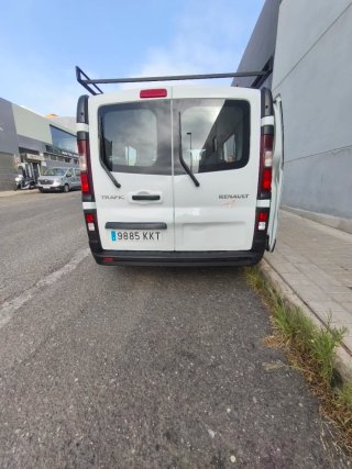 Renault Trafic 2018 6 plazas
