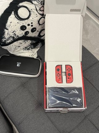 Nintendo Switch OLED Edição Mario Vermelha