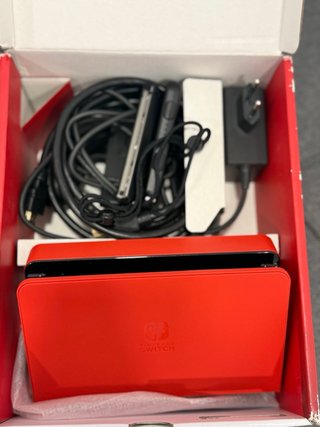 Nintendo Switch OLED Edição Mario Vermelha