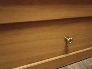 Cama nido de madera con cajones.