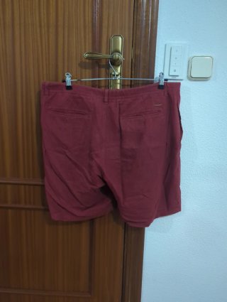 Pantalón corto chino rojo