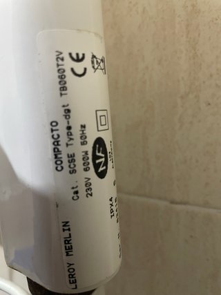 Secador de toallas blanco