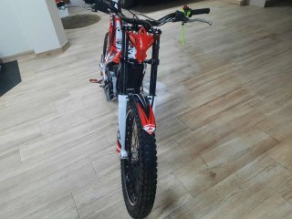 Beta 300 Trial 2020 Matriculada