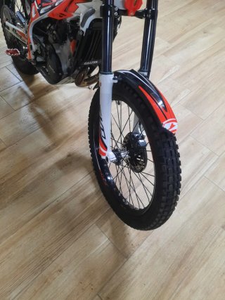 Beta 300 Trial 2020 Matriculada