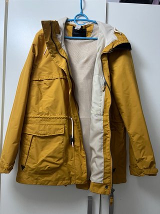 Chubasquero Quechua Amarillo y Beige