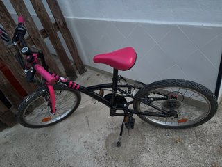 Bici Btwin 20 rosa y negra