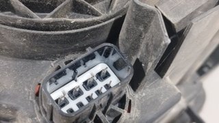 FARO DERECHO LAND ROVER RANGE ROVER (LM) M62B44 0