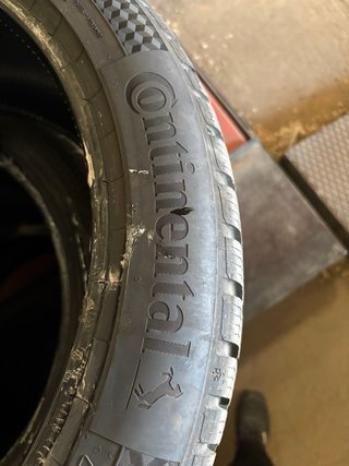 Neumáticos 245/45/20 y 265/40/20