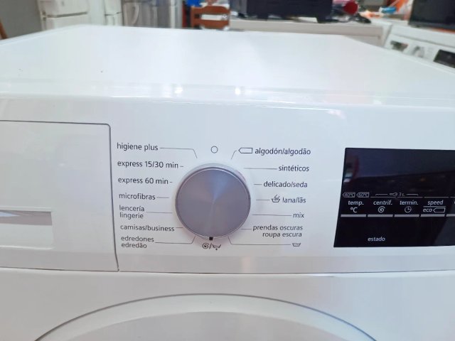 Lavadora 'SIEMENS' 9kg 1400rpm A+++