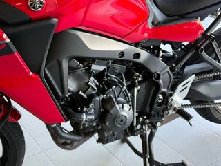 Yamaha Tracer 9 Roja