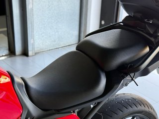 Yamaha Tracer 9 Roja