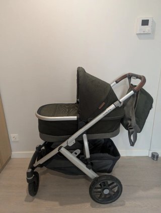 Cochecito UPPAbaby Vista V2 + Accesorios