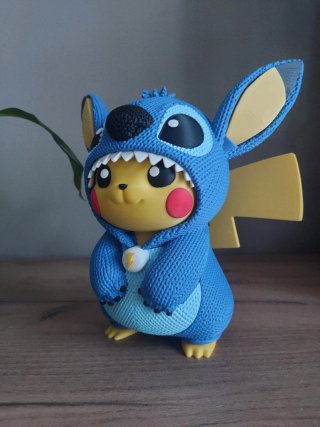 Figura Pikachu Stitch