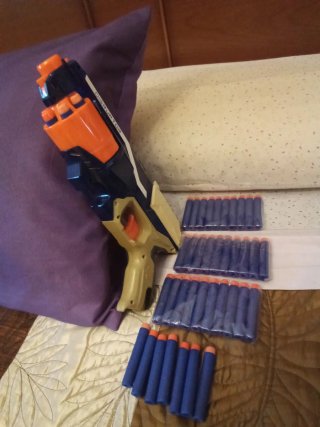 Nerf Disruptor + 8 dardos + cargador + (3 packs)
