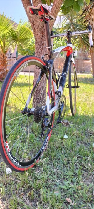 Bicicleta de carretera Macario