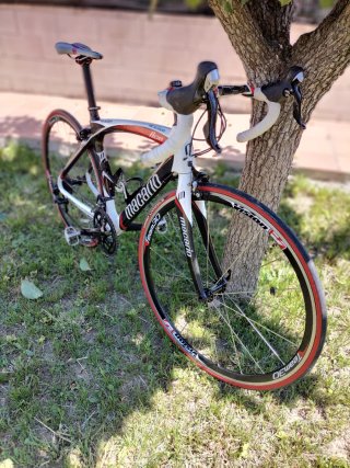 Bicicleta de carretera Macario