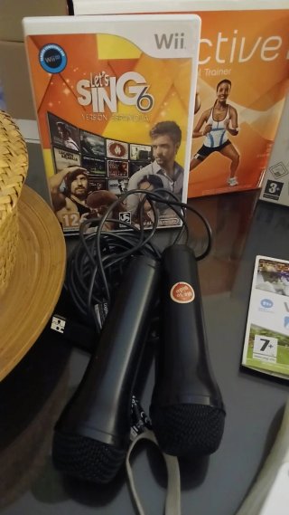 Consola Nintendo Wii + 5 Juegos + Accesorios
