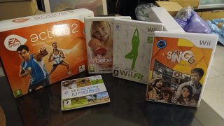 Consola Nintendo Wii + 5 Juegos + Accesorios