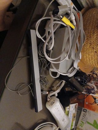 Consola Nintendo Wii + 5 Juegos + Accesorios