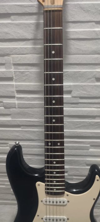 Guitarra Eléctrica Fender Squier