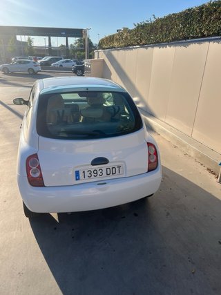 Nissan Micra 2004 whatsApp 659733590