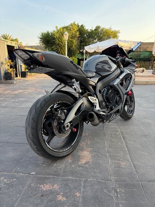 Suzuki GSXR 600