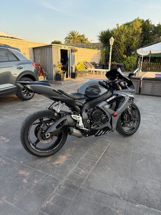 Suzuki GSXR 600